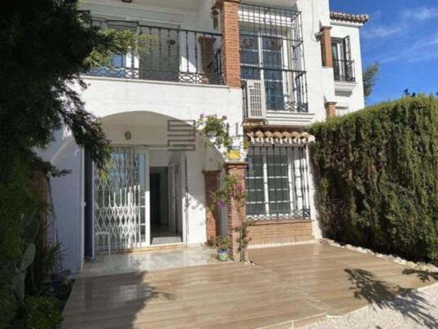 Dúplex en venta en Media Legua, Costa del Sol Occidental