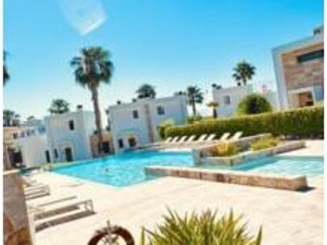Dúplex en venta en Urbanización Lomas de Cabo Roig, el Baix Segura / La Vega Baja