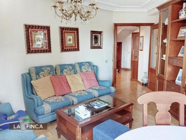 Dúplex en venta en Oviedo, Asturias