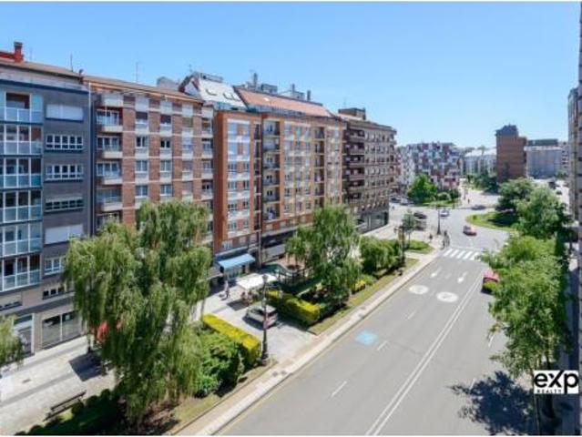 Dúplex en venta en Oviedo, Asturias