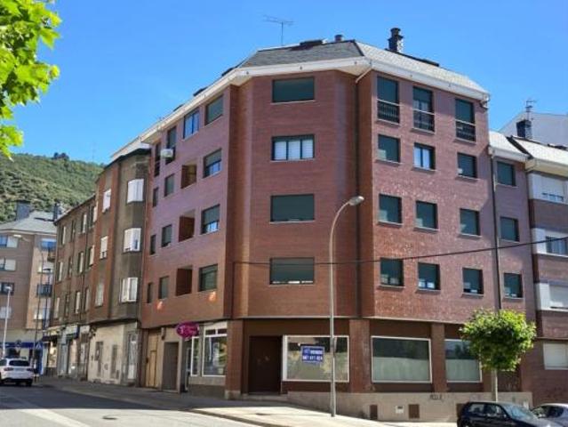 Dúplex en venta en Flores del Sil, El Bierzo