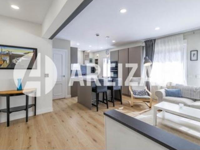 Dúplex en venta en Mendebaldea, Donostia-san Sebastián