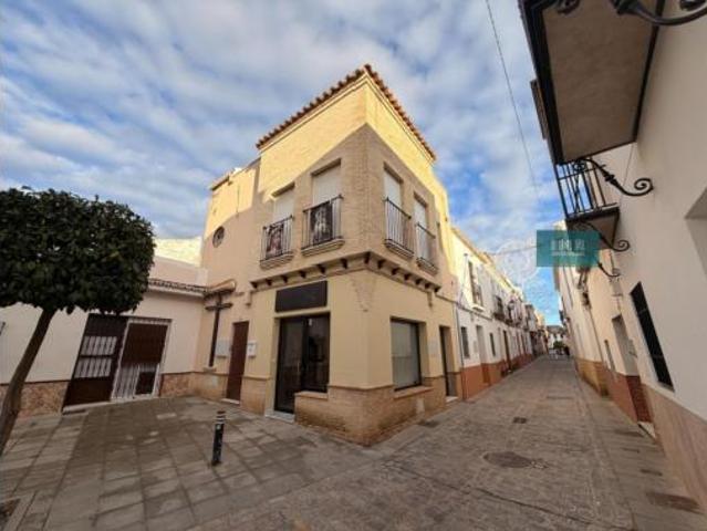 Dúplex en venta en Sanlúcar La Mayor, Andalucía