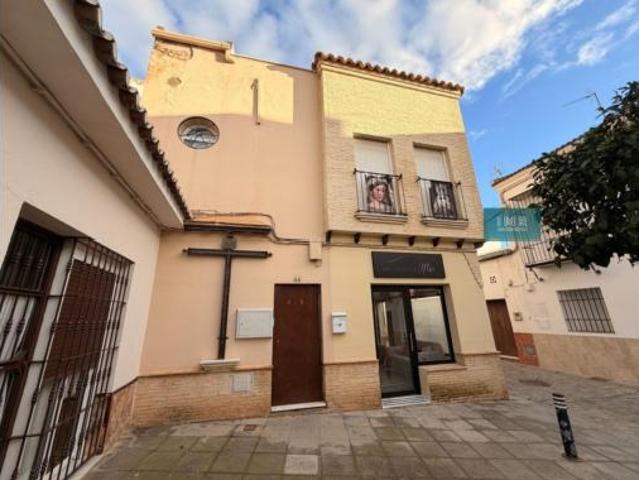 Dúplex en venta en Sanlúcar La Mayor, Andalucía