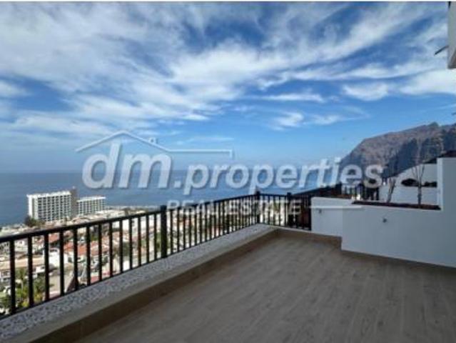 Dúplex en venta en Tenerife, Los Gigantes