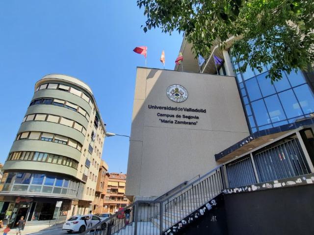 Dúplex en venta en San José, Segovia