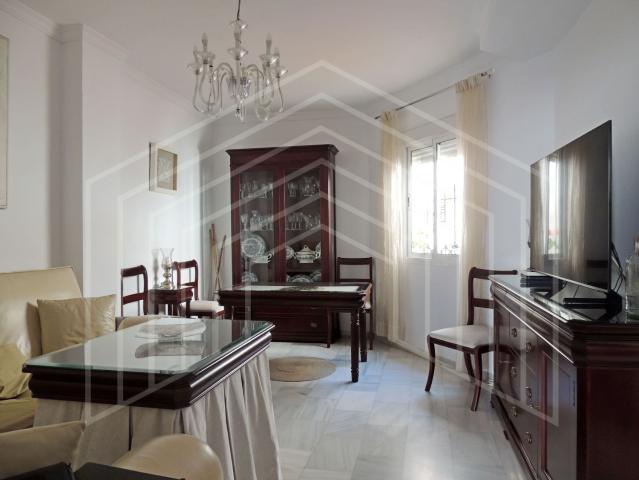 Dúplex en venta en Lora Del Río, Andalucía