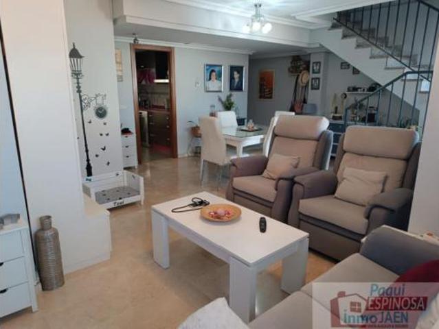 Dúplex en venta en Torredonjimeno, Andalucía