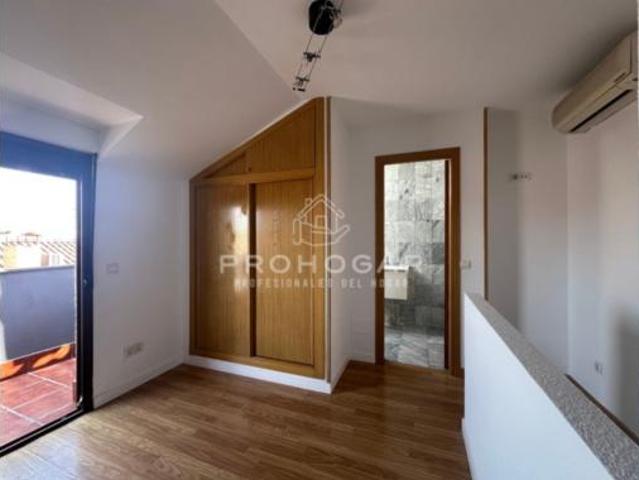 Dúplex en venta en Torrelaguna, Madrid