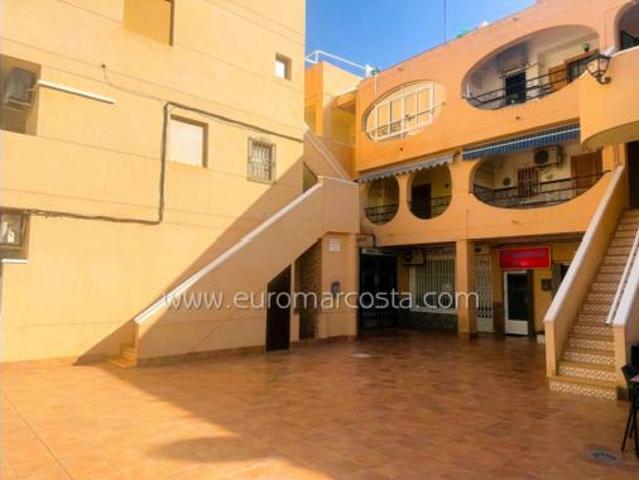 Dúplex en venta en La Mata, Torrevieja