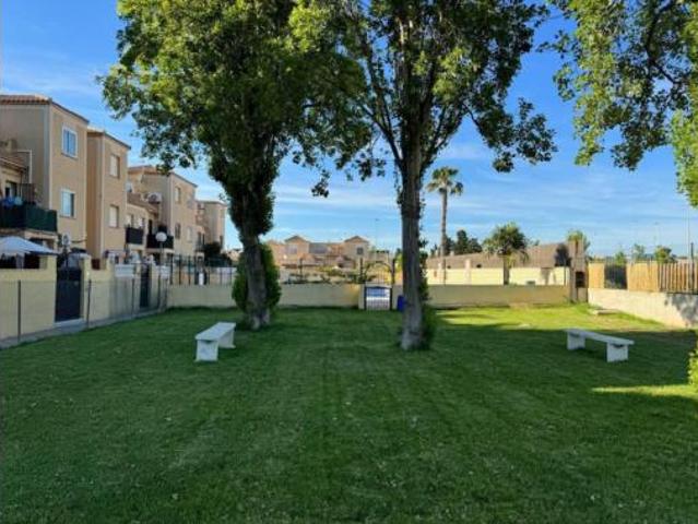 Dúplex en venta en Azahar del Mar, el Baix Segura / La Vega Baja