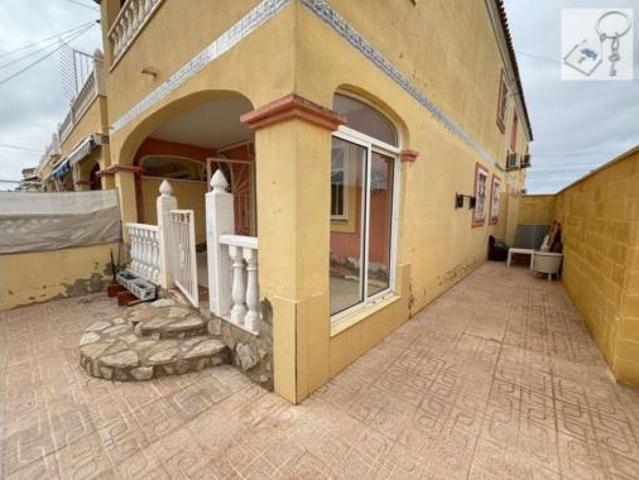 Dúplex en venta en Urbanización El Chaparral, Torrevieja