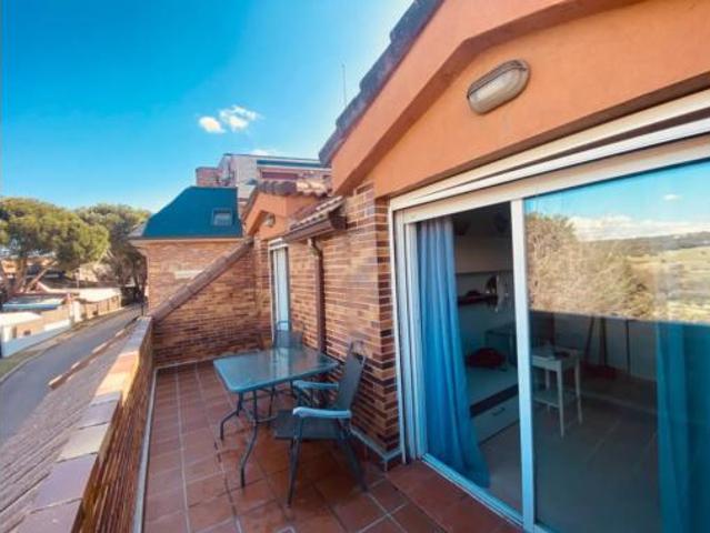 Dúplex en venta en Valdemorillo, Madrid