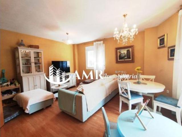 Dúplex en venta en Villalbilla, Madrid