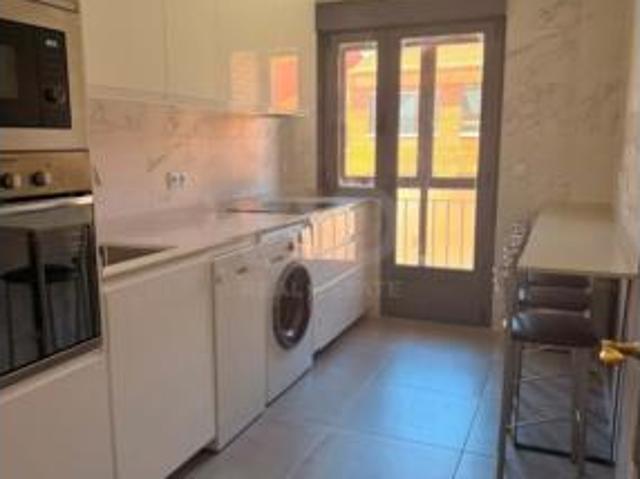 Dúplex en venta en Navatejera, Villaquilambre