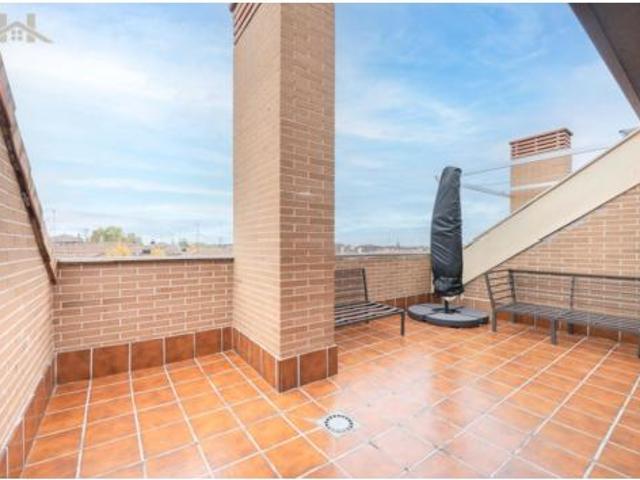Dúplex en venta en Villaviciosa De Odón, Madrid