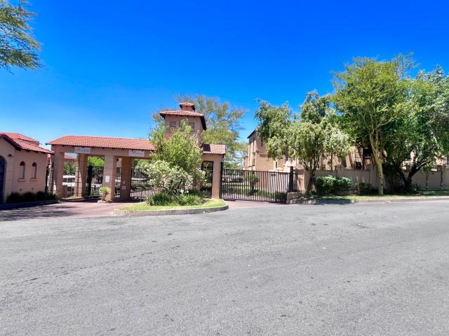 Apartment for rent in Johannesburg Ward 112, Midrand