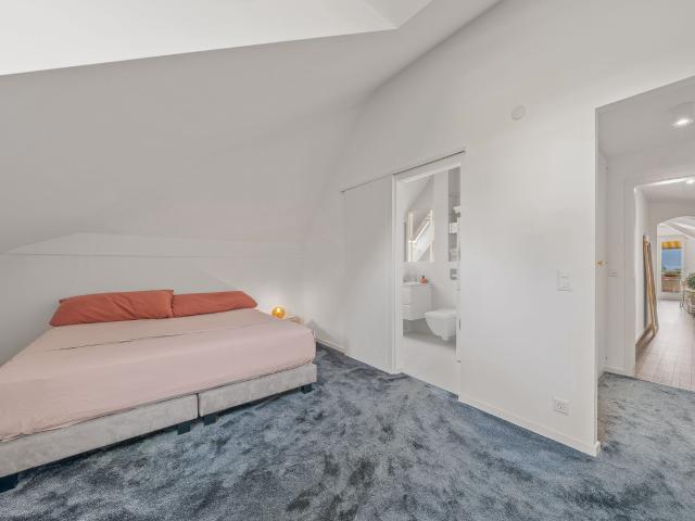 Maisonette kaufen in Pully, Waadt