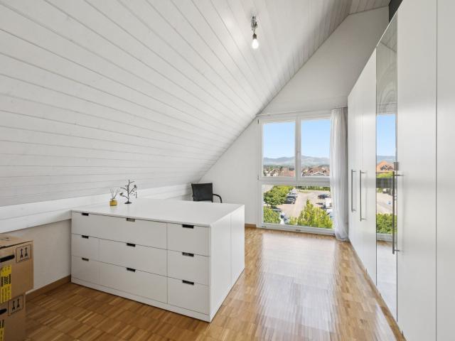 Maisonette kaufen in Grüningen, Zürich