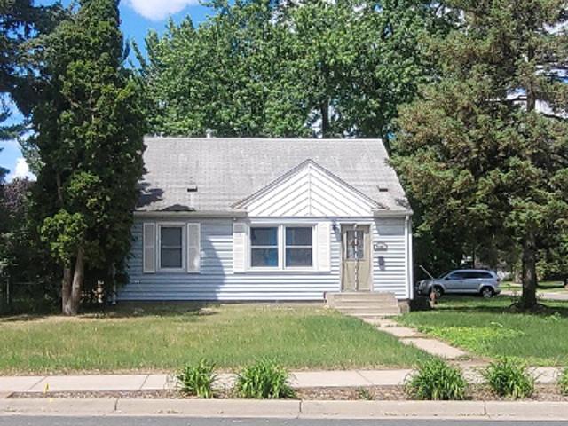 House for sale in Hennepin, Minnesota