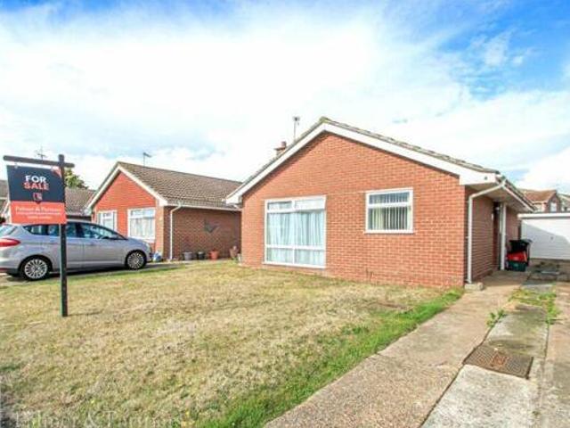 House for sale in Dale Hill, Essex