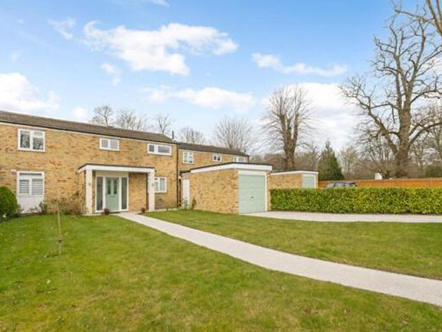 House for sale in Beaconsfield, Penn Bottom