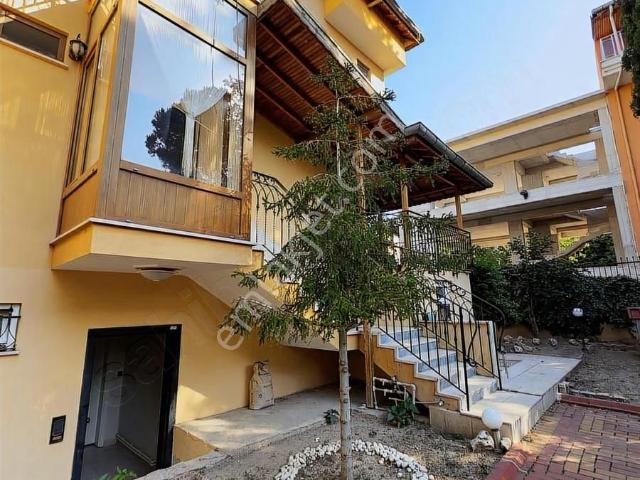 Denizli içerisinde kiralık Villa
