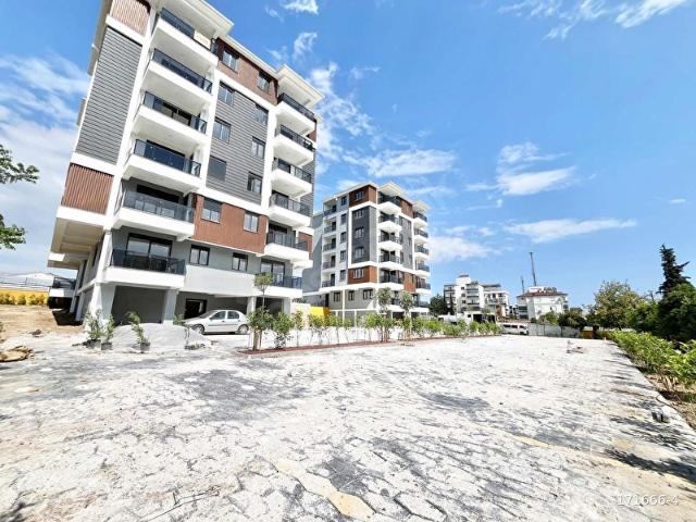 Aksu, Antalya içerisinde satılık mülk