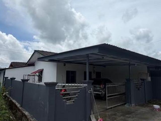 Terraced House for sale in Serian, Serian Bazaar