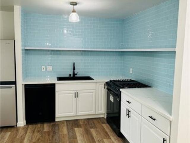 Condo for sale in Beverly Hills, California