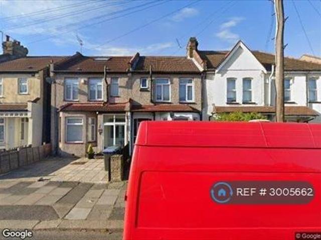 House for rent in London Borough of Enfield, Greater London