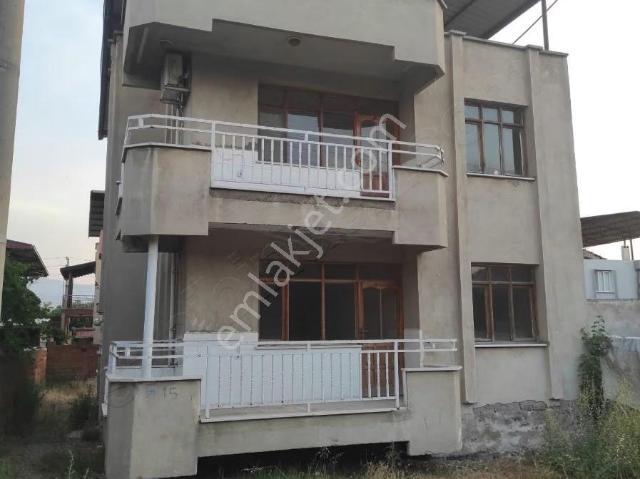 Salihli, Manisa içerisinde satılık Villa