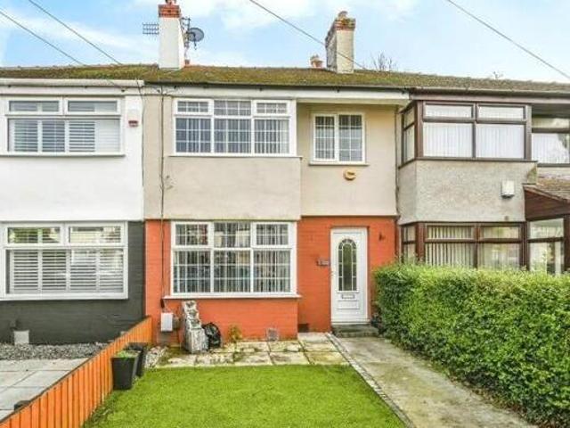 House for sale in Calderstones
