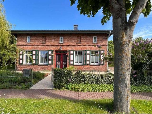 Haus kaufen in Dierhagen, Vorpommern-Rügen