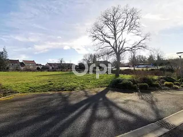 Terrain vente à Montluçon, Durdat-larequille