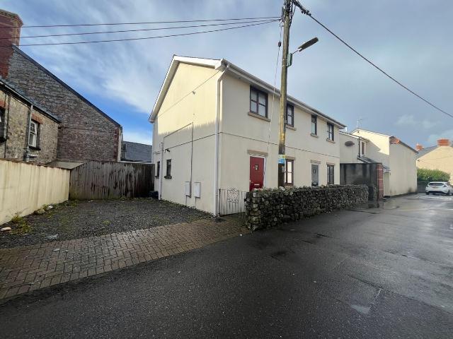 House for rent in Llantwit Major, Wales