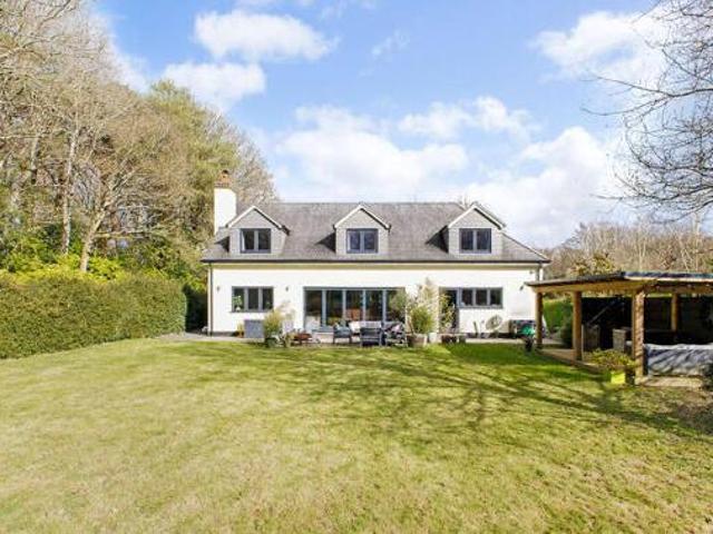 House for sale in Surrey