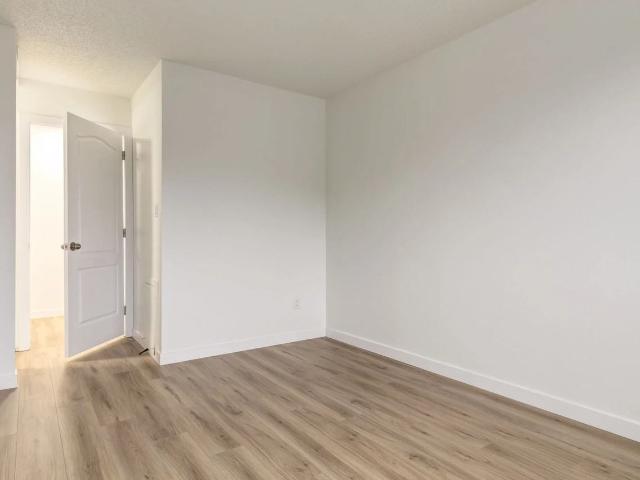 Apartment for rent in Wedgewood, Alberta