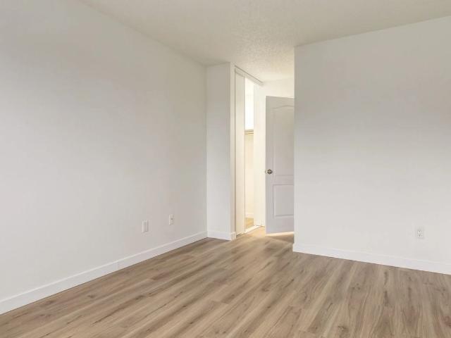 Apartment for rent in Wedgewood, Alberta