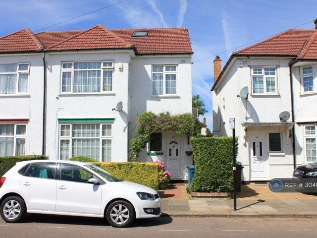 House for rent in London Borough of Harrow, Greater London