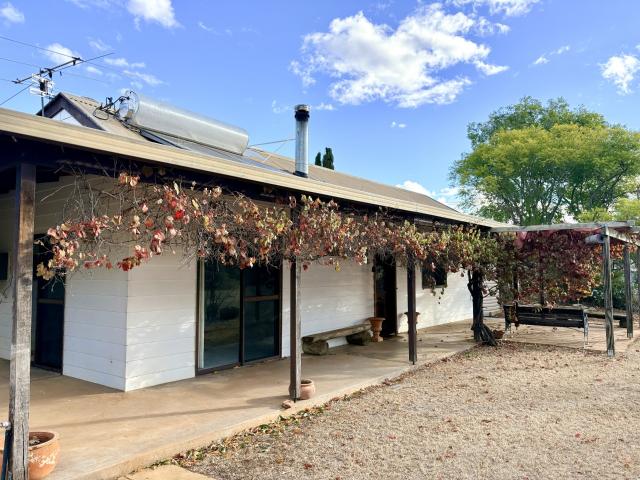 Apartment for rent in Goonoo Goonoo, New South Wales