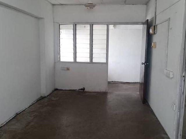 Flat for sale in Wellesley, Penang