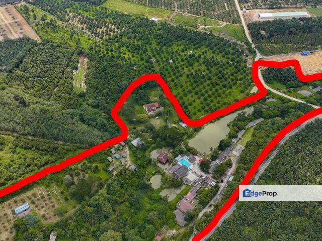 Shop for sale in Durian Tunggal, Malaka