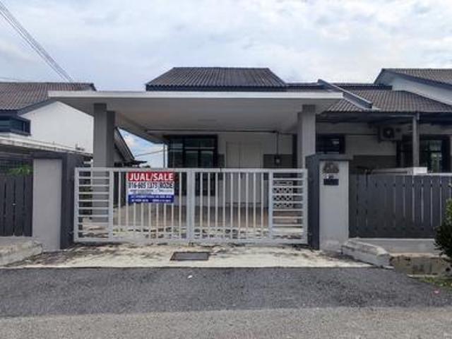 Residential House for sale in Durian Tunggal, Malaka