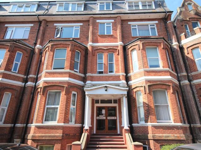 Studio for rent in West Cliff, Bournemouth
