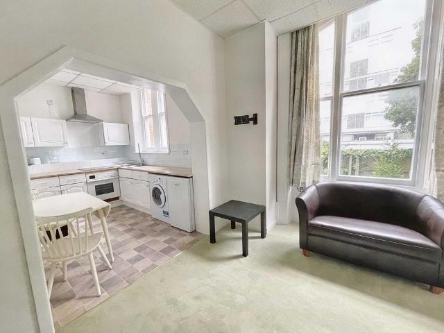 Apartment for rent in West Cliff, Bournemouth