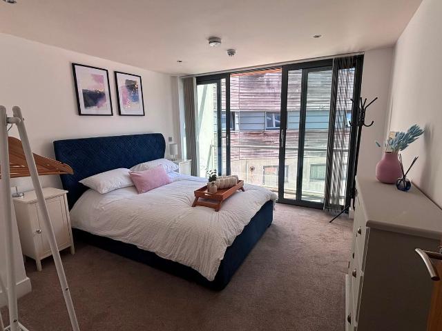 Apartment for rent in Stonehouse, Mount Wise
