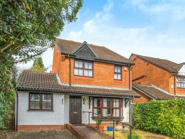 House for sale in Lower Halliford, Surrey