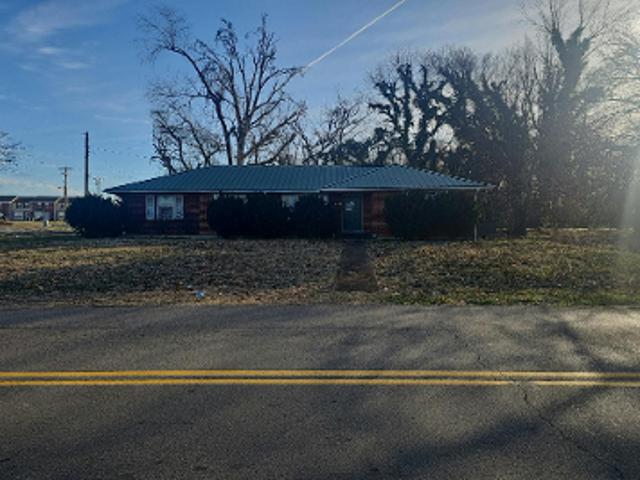 House for sale in Fort Campbell, Kentucky