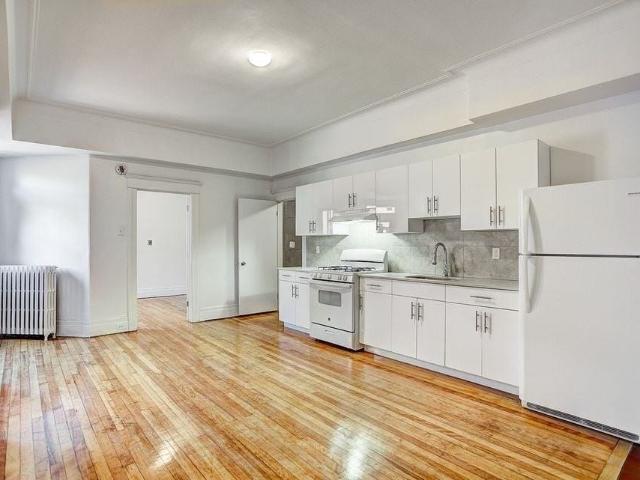 Apartment for rent in St. Leonard's, Quebec